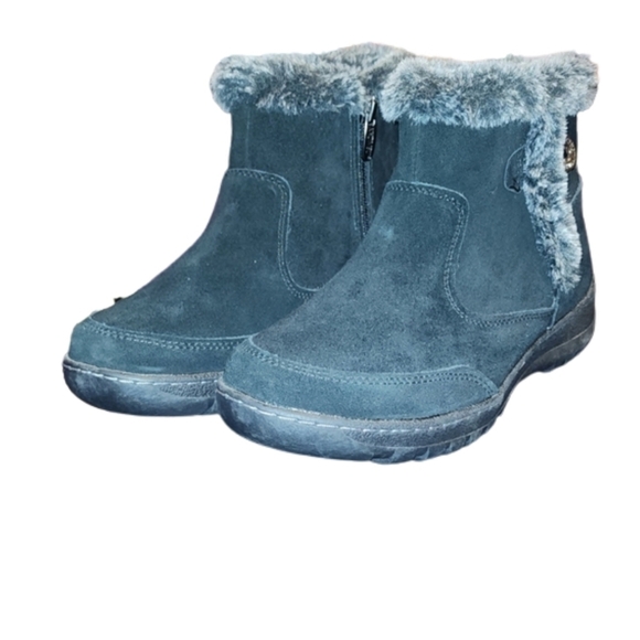 LADIES Winter Boots 🥾 - Picture 1 of 6